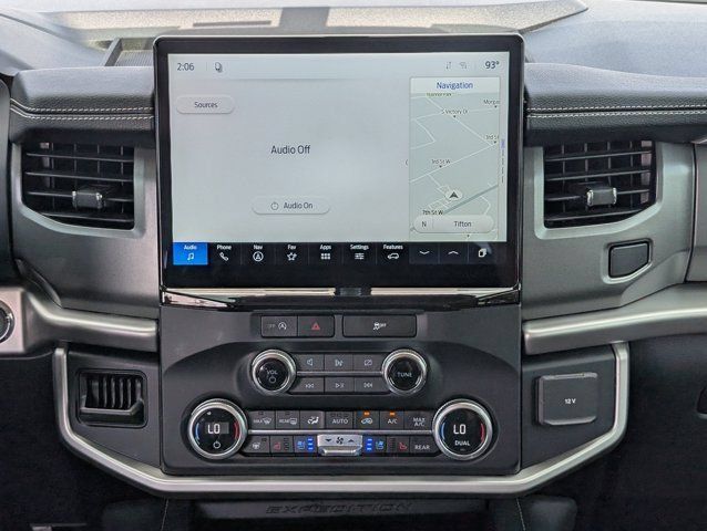 Used 2024 Ford Expedition XLT RWD image 17