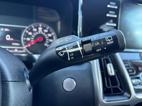 Used 2021 Kia Sorento S image 28