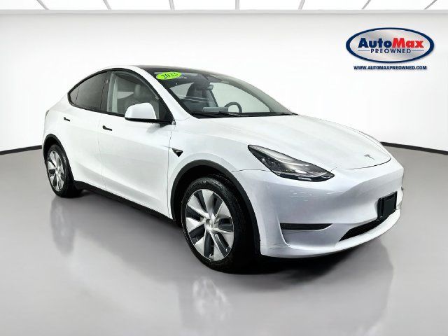 Used 2023 Tesla Model Y Long Range AWD/4WD image 1