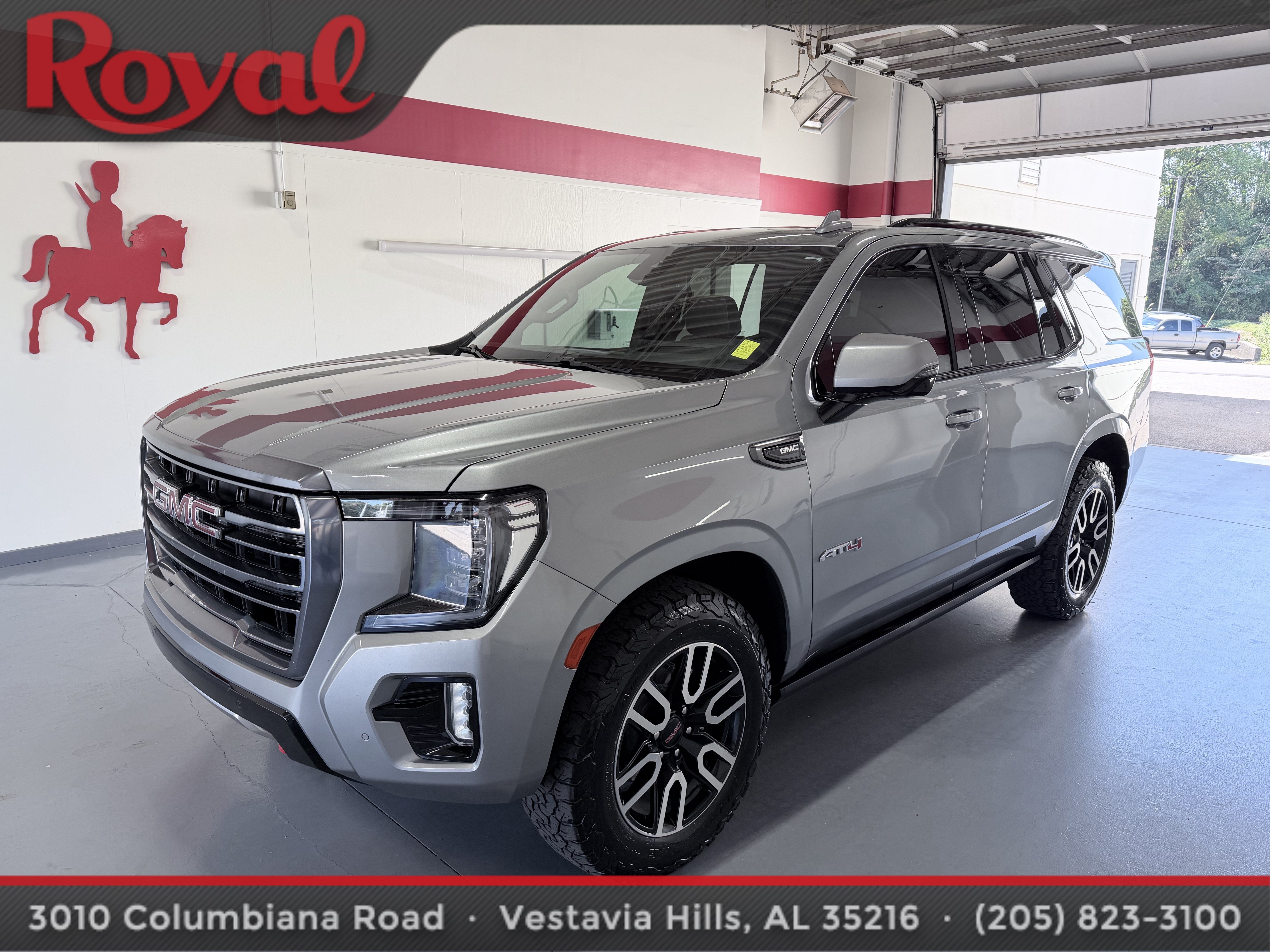Used 2023 GMC Yukon AT4 w/ AT4 Premium Plus Package AWD/4WD image 1