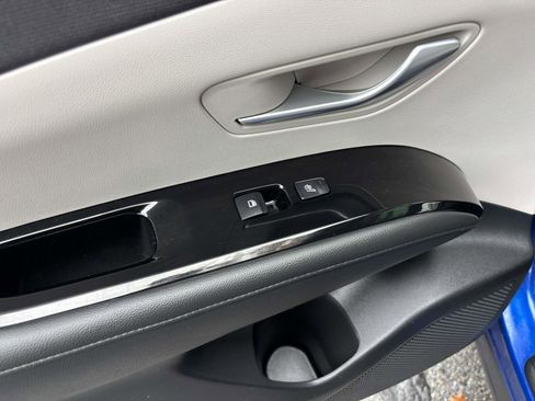 Used 2022 Hyundai Tucson Limited image 12