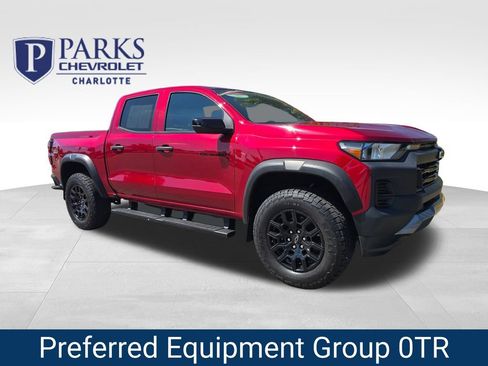 Certified 2024 Chevrolet Colorado Trail Boss w/ Advanced Trailering Package AWD/4WD image 1