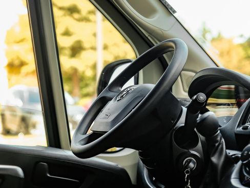 Used 2020 RAM ProMaster 2500 image 45