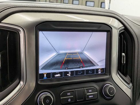 Used 2022 Chevrolet Silverado 2500 LTZ image 31