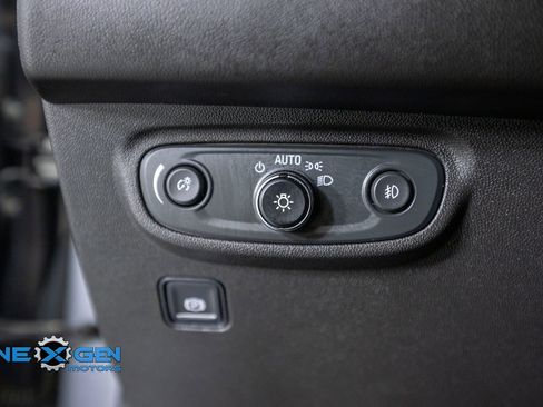 Used 2020 GMC Terrain SLT w/ Preferred Package AWD/4WD image 13