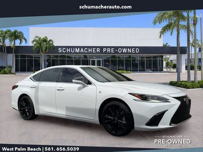 Used 2022 Lexus ES 350 F Sport w/ Accessory Package 2
