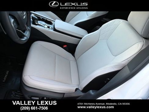 Certified 2026 Lexus RX 350h w/ Convenience Package AWD/4WD image 10