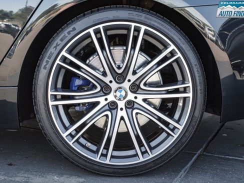 Used 2018 BMW M550i xDrive AWD/4WD image 25