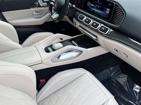 New 2026 Mercedes-Benz GLS 63 AMG 4MATIC image 27