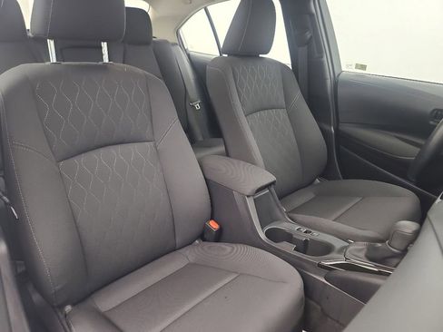 Used 2026 Toyota Corolla LE FWD image 17
