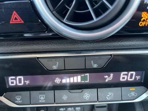 Used 2024 Nissan Sentra SR image 25