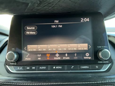 Used 2021 Nissan Rogue S image 26