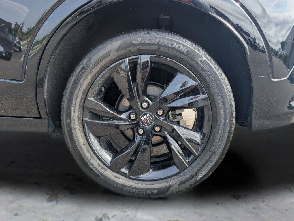 Used 2024 Buick Encore GX Sport Touring AWD/4WD image 27