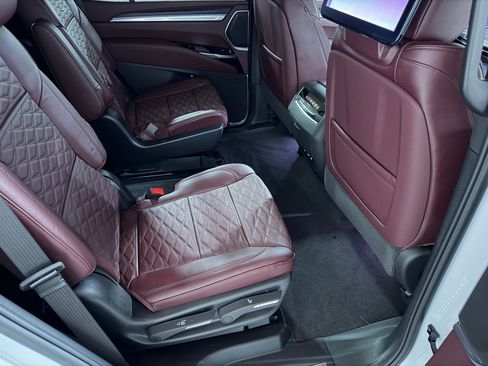 New 2026 Cadillac Escalade Luxury w/ Touring Package AWD/4WD image 54