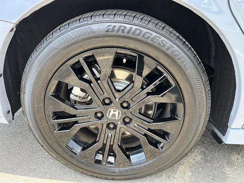 Used 2025 Honda Odyssey Sport-L image 11