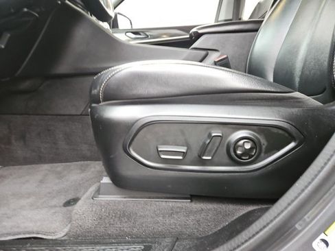 Used 2022 Jeep Grand Cherokee L Limited image 35