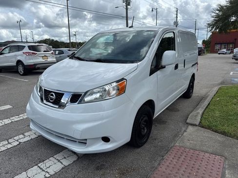 Used 2020 Nissan NV200 SV image 4