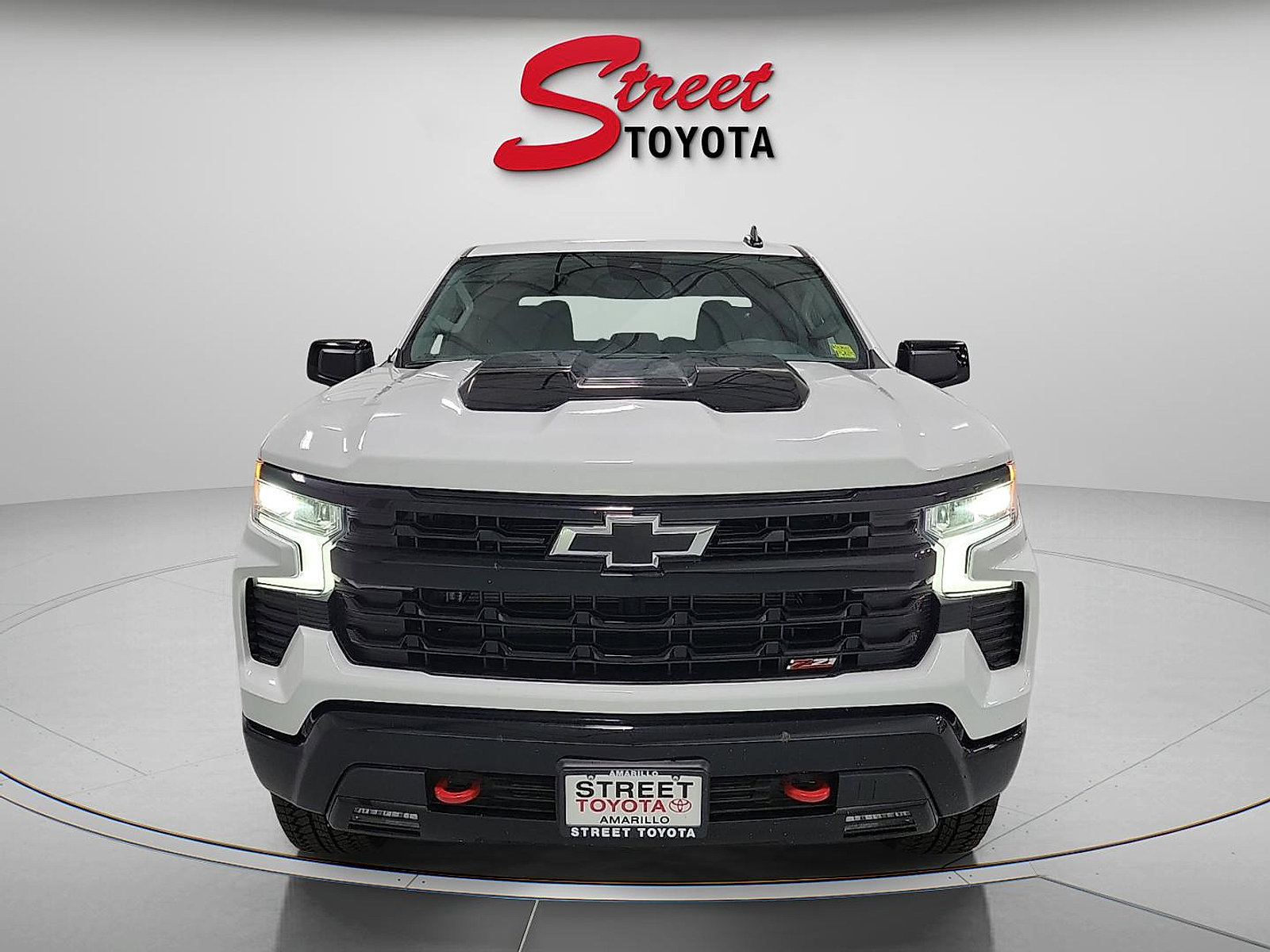 Used 2026 Chevrolet Silverado 1500 LT Trail Boss w/ Convenience Package II AWD/4WD image 6