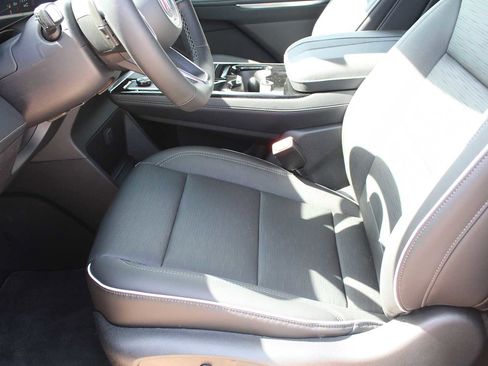 New 2026 Buick Enclave Sport Touring w/ Power Package AWD/4WD image 27