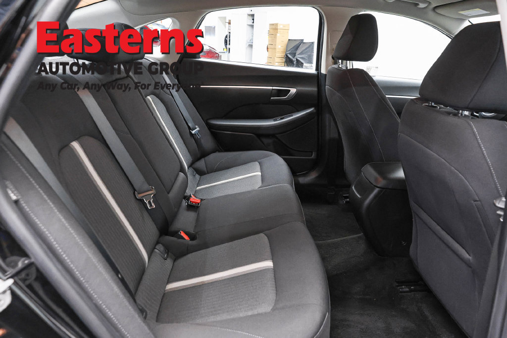 Used 2025 Hyundai Sonata SEL FWD image 25