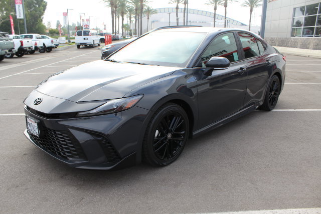 Certified 2025 Toyota Camry SE w/ Convenience Package FWD image 5