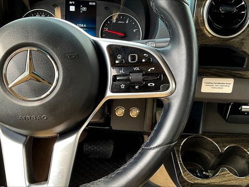 Used 2021 Mercedes-Benz Sprinter 3500 image 21