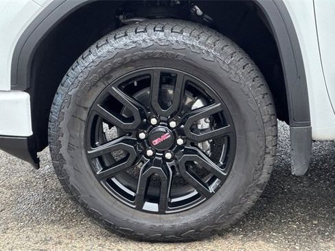 Used 2025 GMC Sierra 1500 Elevation w/ Elevation Premium Package image 47