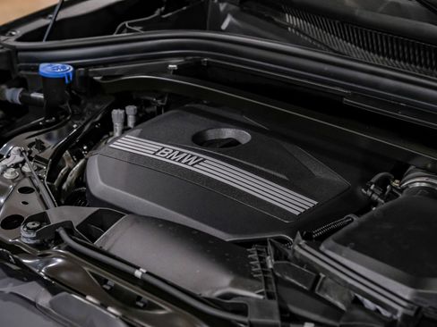 Used 2025 BMW X2 xDrive28i AWD/4WD image 53