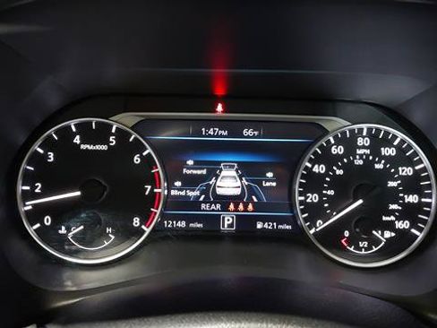 Used 2024 Nissan Sentra SR FWD image 22
