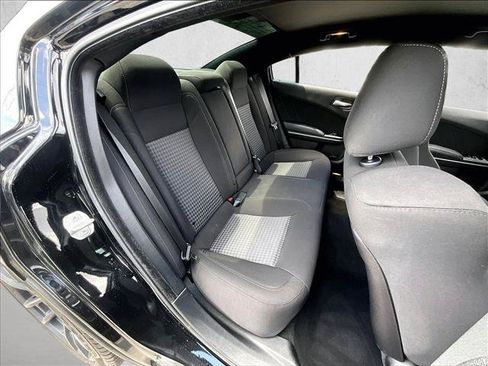 Used 2022 Dodge Charger R/T RWD image 28