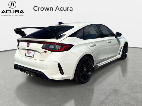 Used 2024 Honda Civic Type R image 4