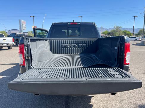 Used 2019 RAM 1500 Big Horn RWD image 34