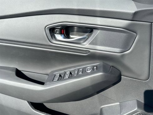 New 2025 Honda Accord SE image 15