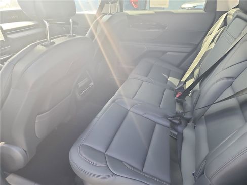 New 2026 Lincoln Nautilus Premier image 17