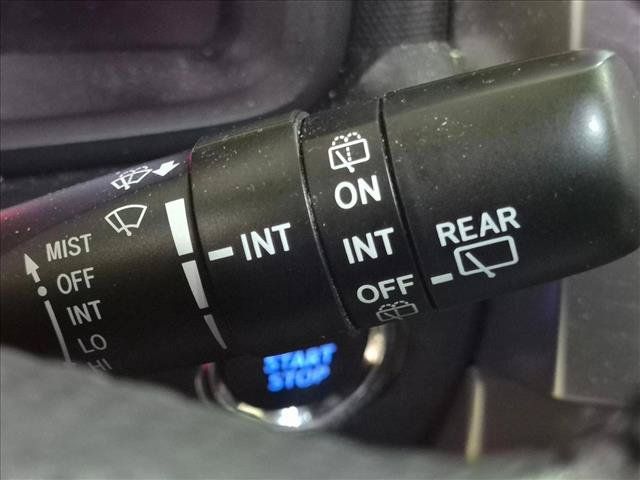 Used 2022 Toyota 4Runner Limited RWD image 16