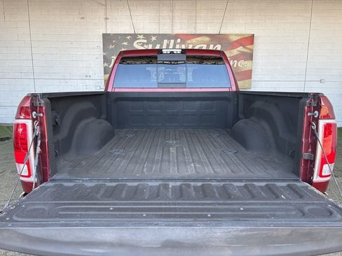 Used 2018 RAM 2500 Laramie RWD image 21