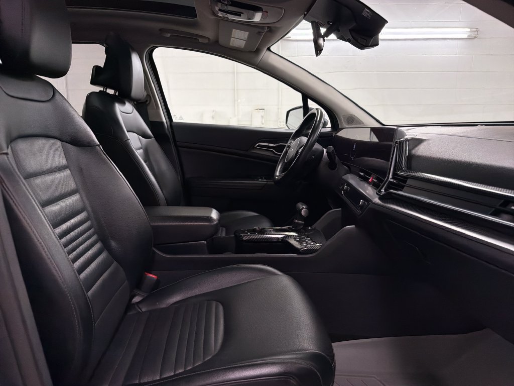 Used 2023 Kia Sportage SX FWD image 31