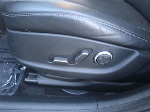 Used 2023 Genesis G80 2.5T image 25