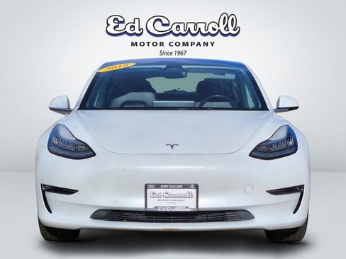 Used 2018 Tesla Model 3 Performance image 2