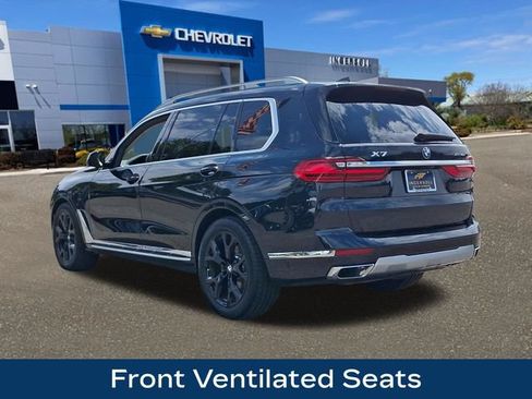 Used 2020 BMW X7 xDrive40i w/ Premium Package AWD/4WD image 24