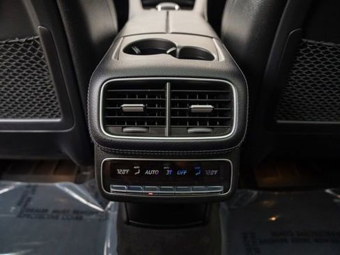 Used 2021 Mercedes-Benz GLS 450 4MATIC image 48