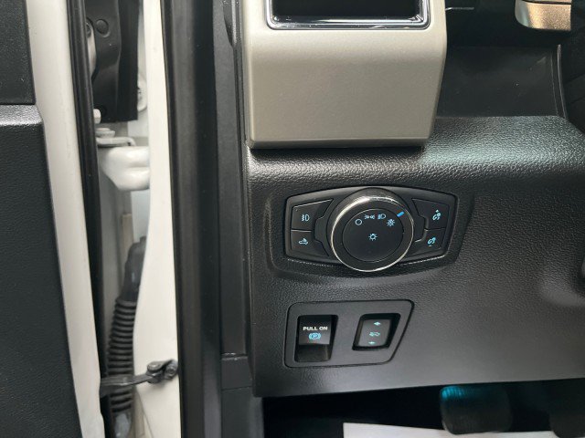 Certified 2019 Ford F150 Lariat w/ Trailer Tow Package AWD/4WD image 33