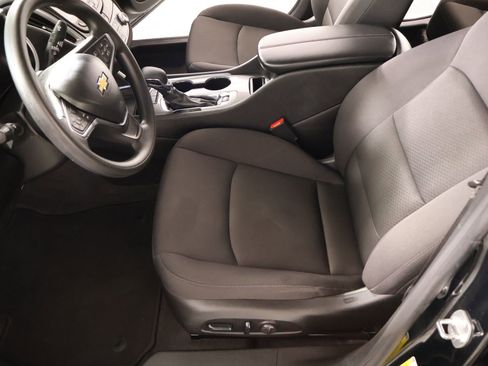 Used 2024 Chevrolet Malibu LT FWD image 11
