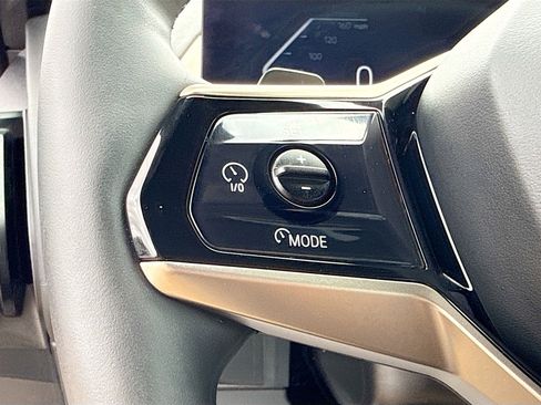 Used 2025 BMW X3 xDrive30i image 38