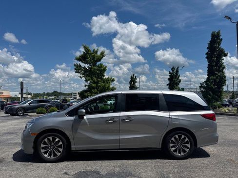 Used 2022 Honda Odyssey EX-L image 16