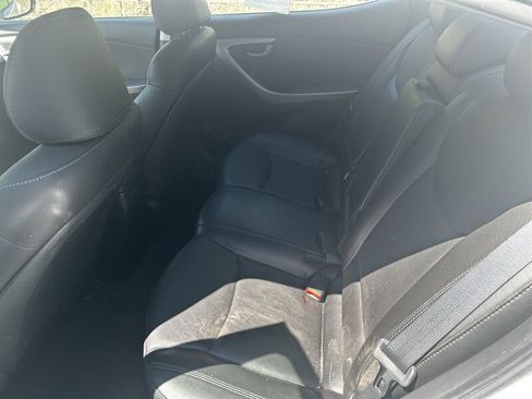 Used 2011 Hyundai Elantra Limited FWD image 26