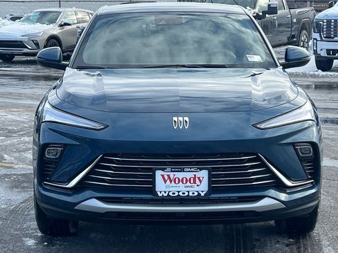 New 2026 Buick Envista Preferred FWD image 4