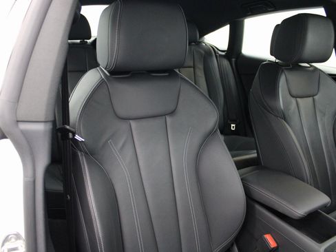 Used 2022 Audi A5 2.0T Premium image 32