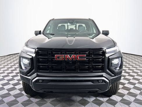 New 2025 GMC Canyon Elevation w/ Convenience Package image 2