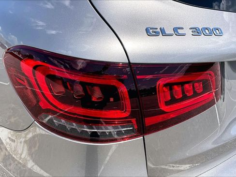 Used 2022 Mercedes-Benz GLC 300 image 29